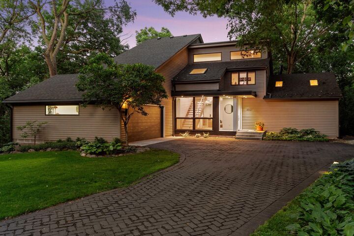 Property Photo: 13001 Brenwood Trail MN 55343
