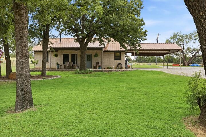 Property Photo:  146 Private Road 1525  TX 76426 