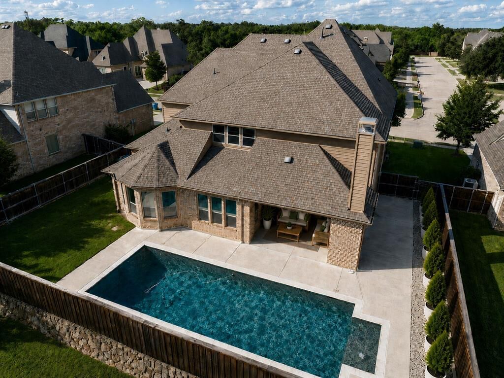 Property Photo:  1751 Hunters Lane  TX 75028 