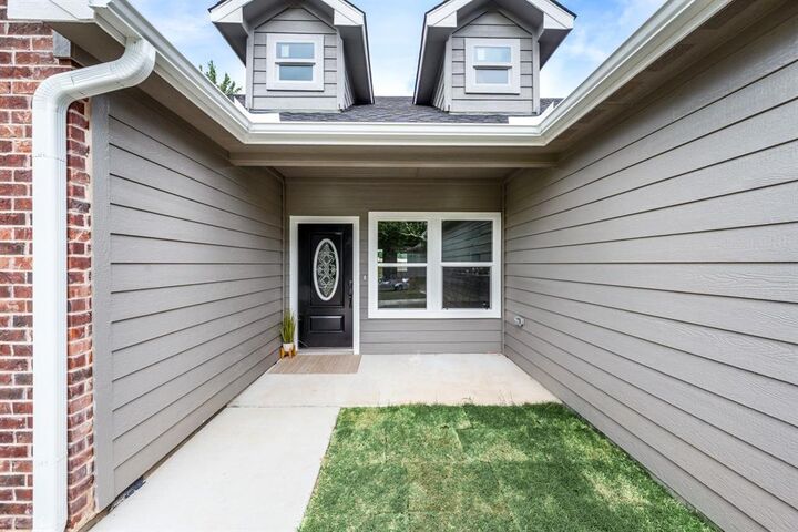 Property Photo: 319 Ardis Street TX 75482
