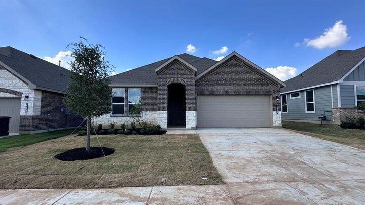 Property Photo: 10836 Bloodstone Drive TX 76036