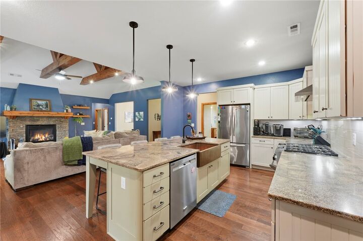 Property Photo:  9180 Lee Harris Road  AR 72713 
