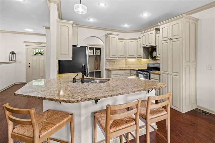 Property Photo: 25 Halifax Lane AR 72714