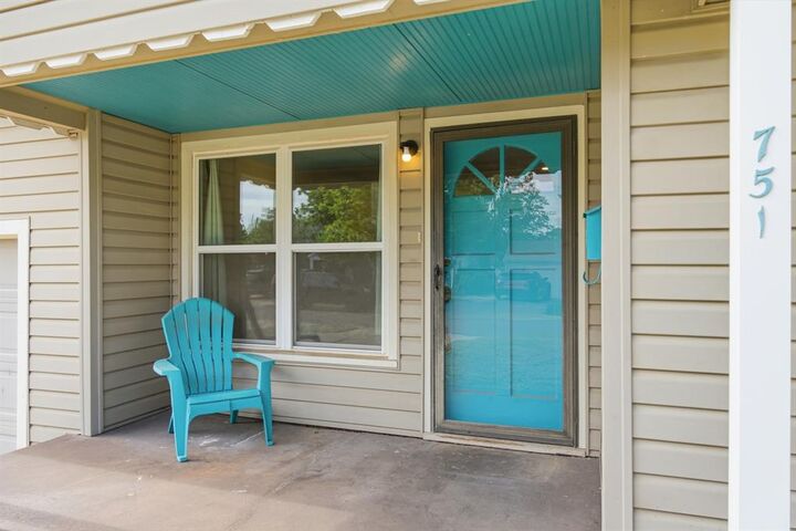 Property Photo: 751 Iowa Street OK 73069