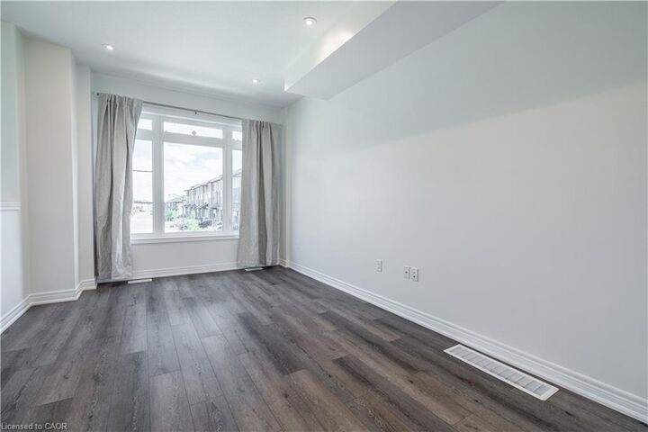 Property Photo: 120 Court Drive 56 ON N3L 0N2