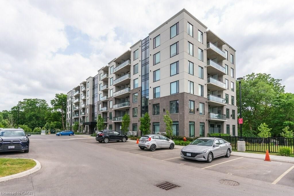 Property Photo: 103 Roger Street 102 ON N2J 0G2