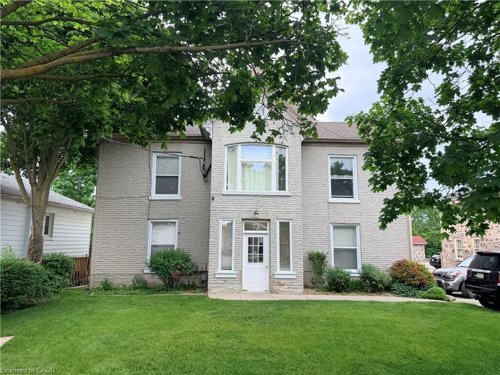 Property Photo:  73 Wellington Street 3  ON N1R 3Y6 