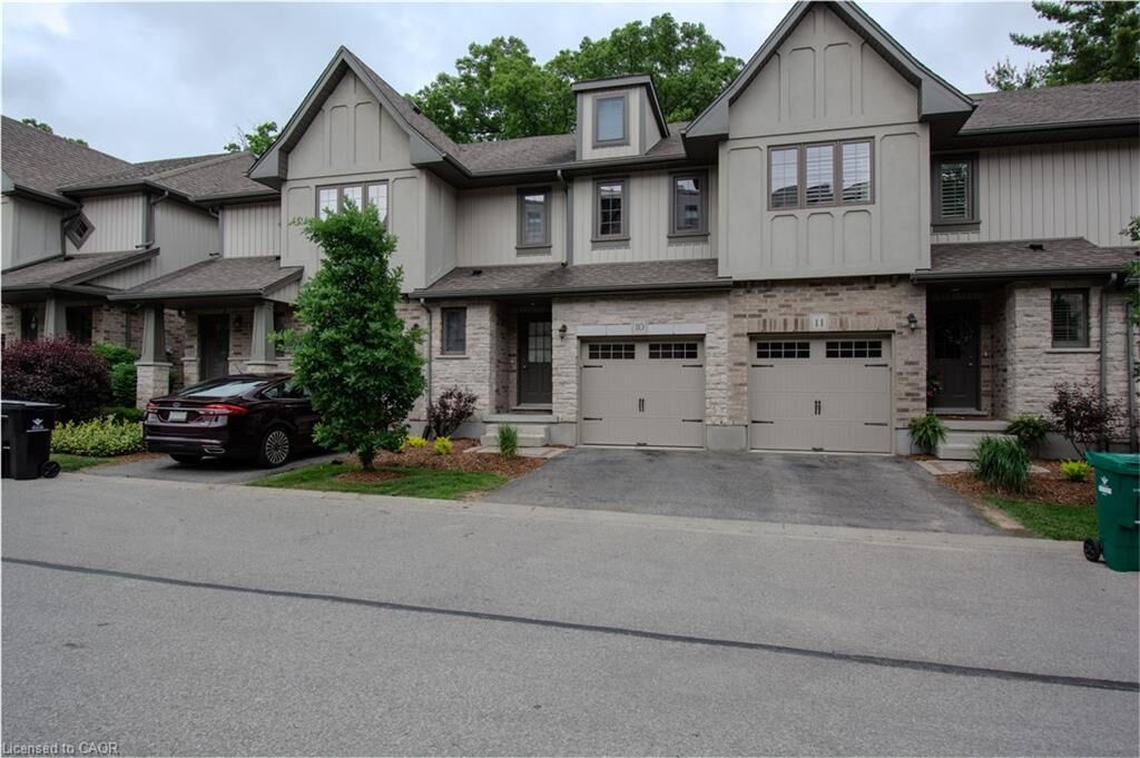 Property Photo:  635 Saginaw Parkway 10  ON N1T 0C1 