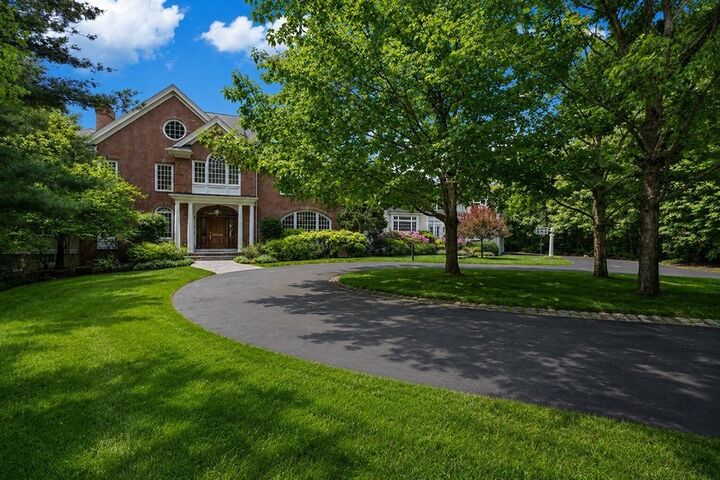 Property Photo:  20 Longmeadow Drive  MA 02090 