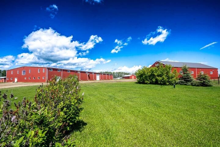 390039 Range Road 54 — photo 1