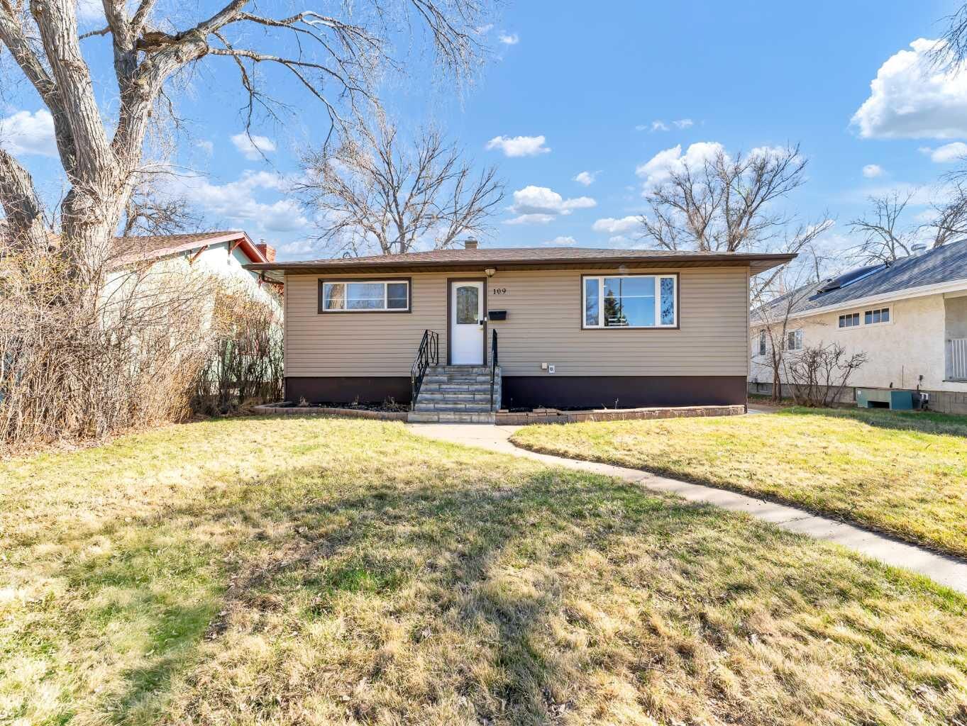 Property Photo: 109 9 Street NE AB T1A 5S2