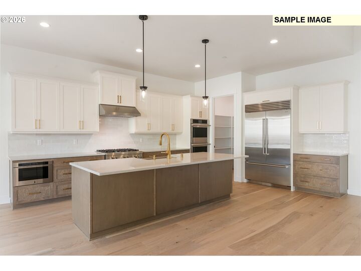 Property Photo: 670 N Y St WA 98671