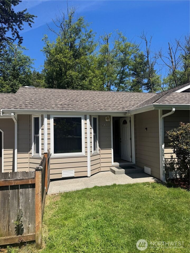 Property Photo:  9125  15th Place SE  WA 98258 