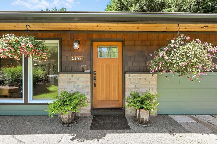 Property Photo: 10157 NE 200th Street WA 98011