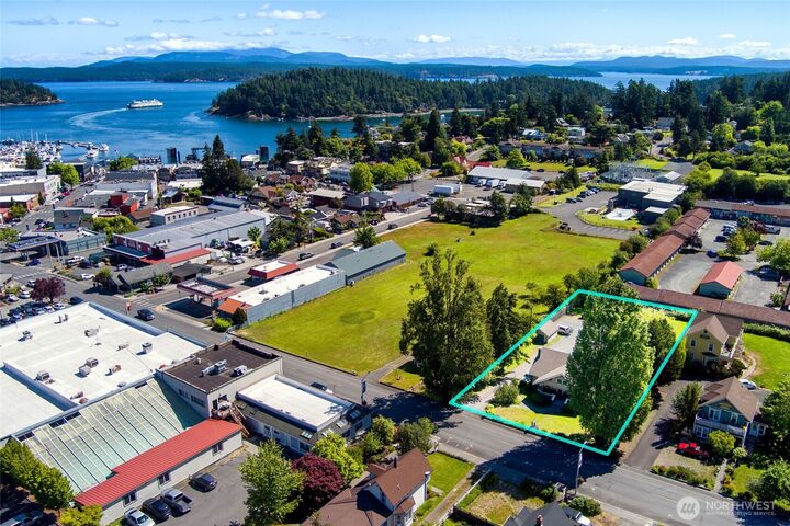 Property Photo: 460 Argyle Avenue WA 98250