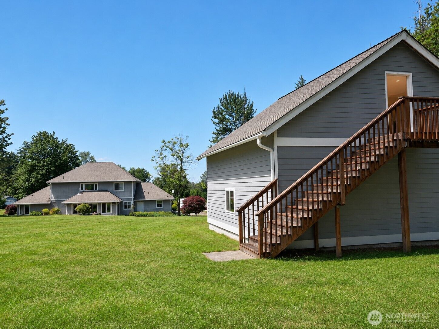 Property Photo: 23119 110th Avenue E WA 98338