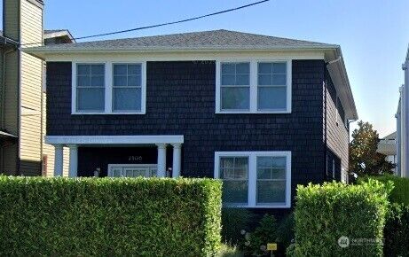Property Photo:  2306  42nd Avenue E  WA 98112 