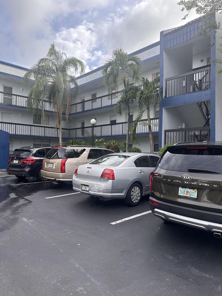 Property Photo:  3090 Holiday Springs Boulevard 310  FL 33063 