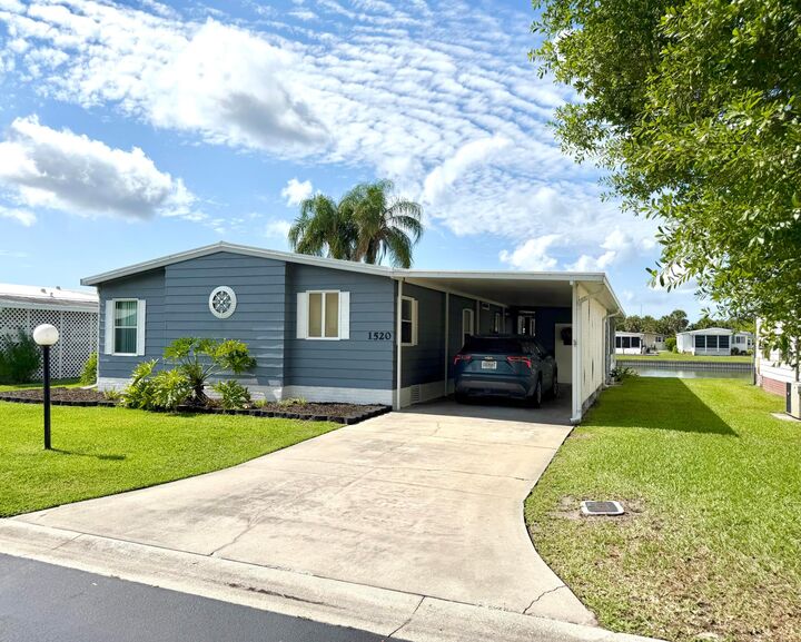 Property Photo:  1520 SW 35th Circle  FL 34974 