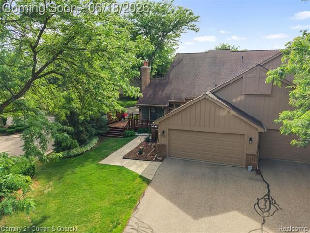 Property Photo: 37600 N Laurel Park Drive MI 48152