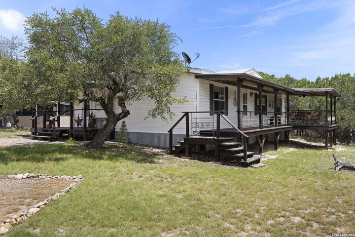 Property Photo:  1522 Forest Trail Dr  TX 78003 