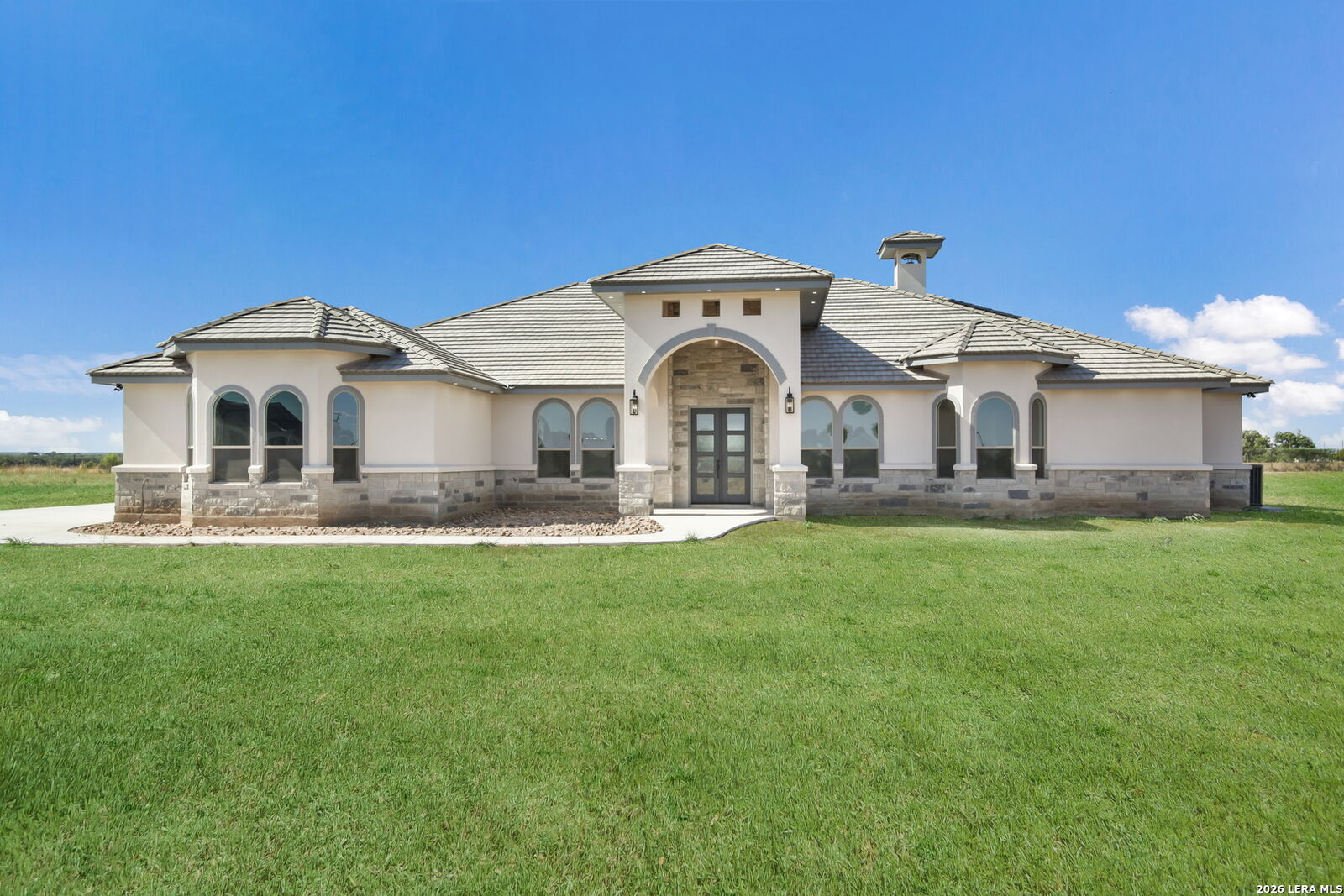Property Photo:  252 Venado Oaks  TX 78009 