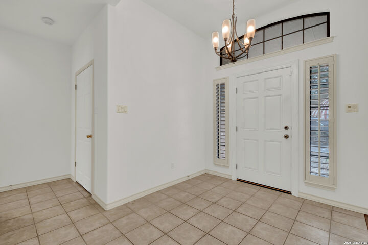 Property Photo: 8472 Rolling Acres Trl TX 78015