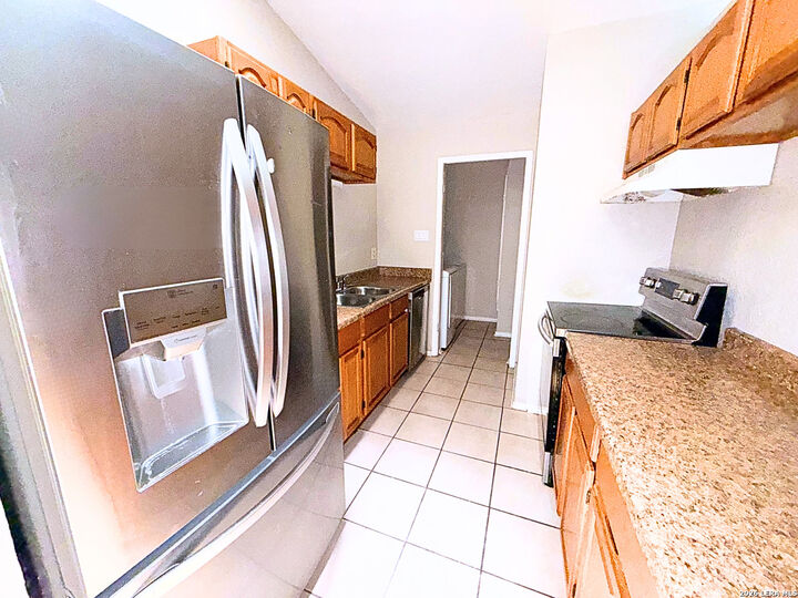 Property Photo:  14425 Waddesdon Bluff  TX 78233 