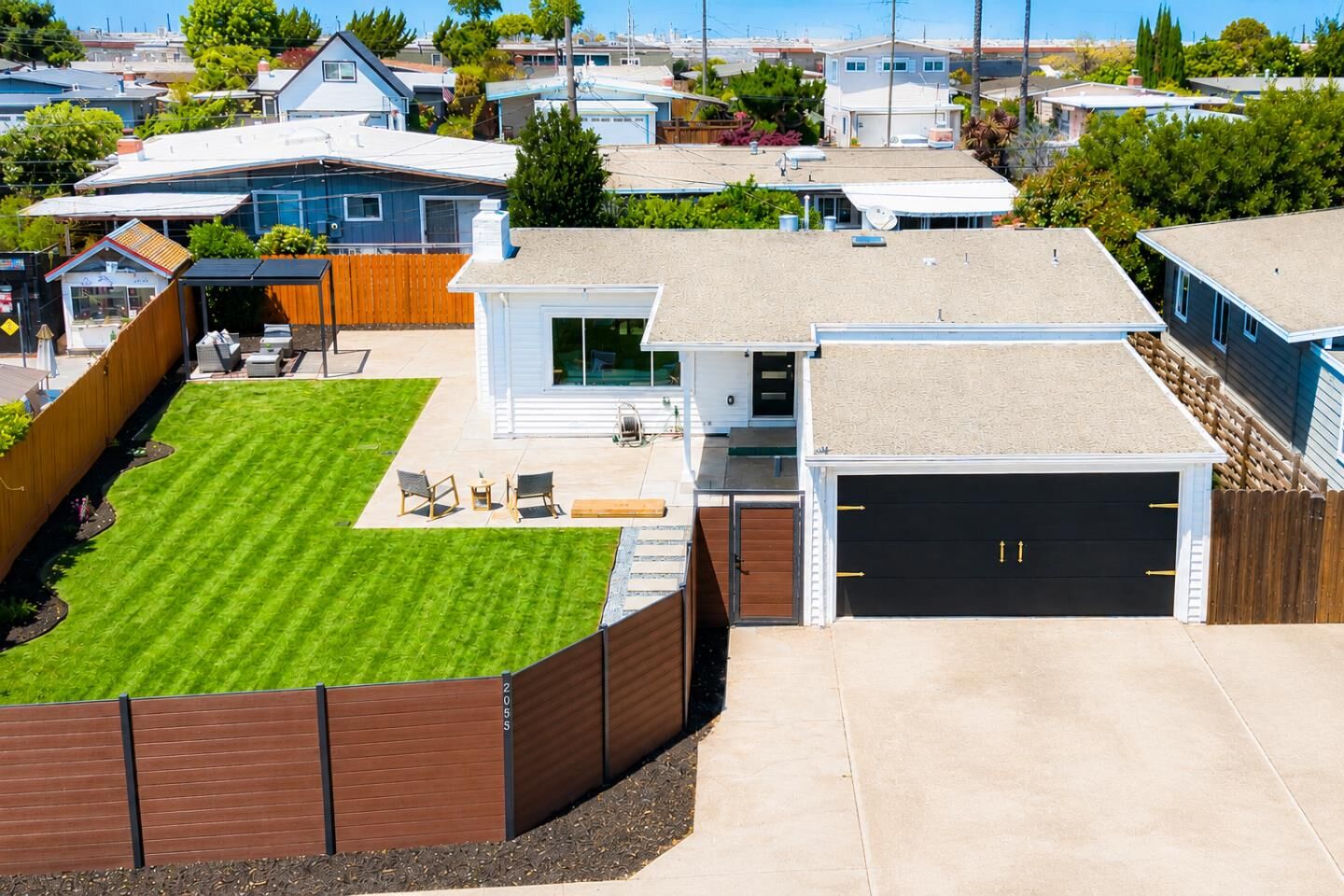 Property Photo:  2053 Harding Avenue  CA 94403 