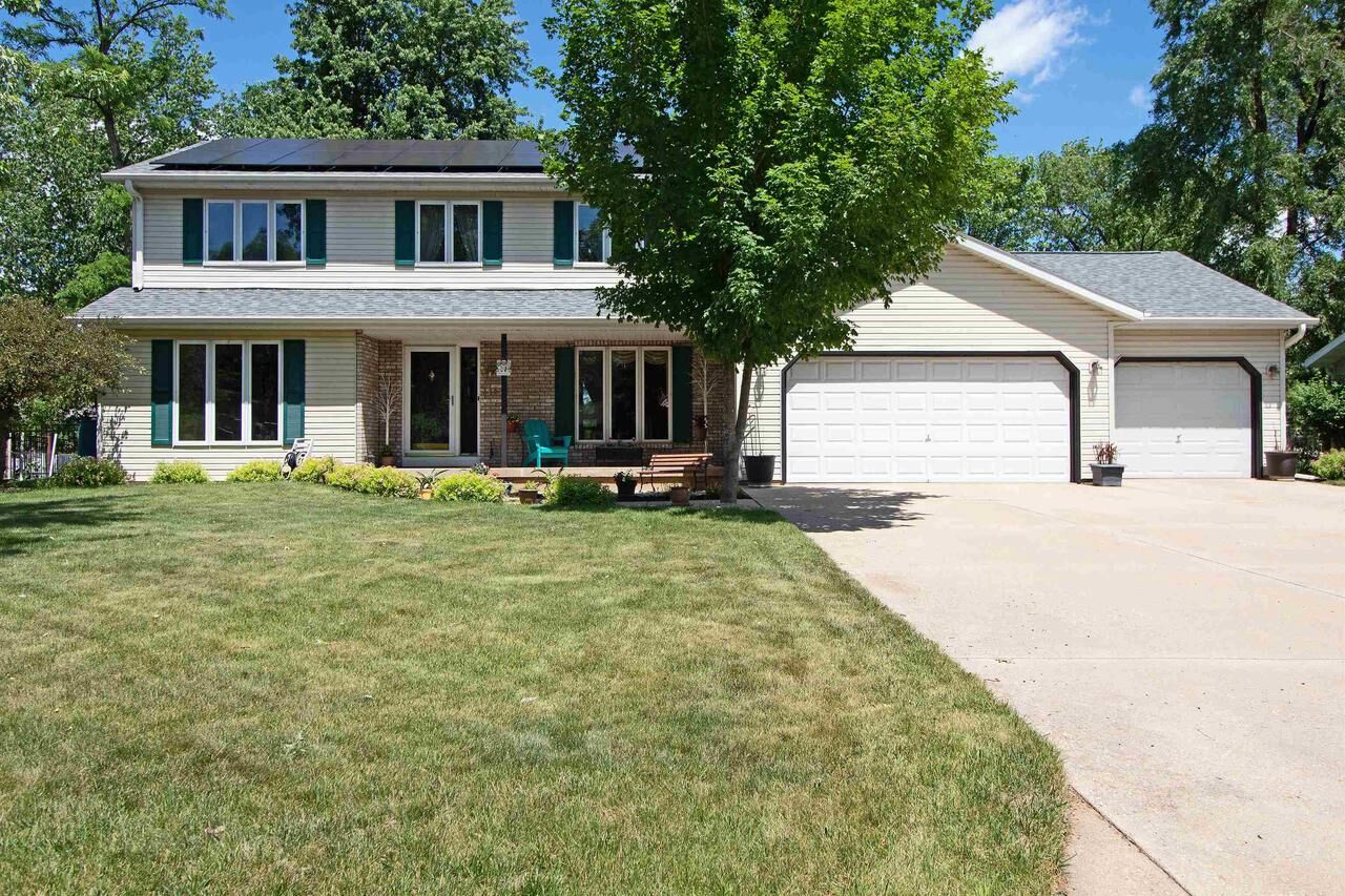 Property Photo:  315 Williams Street  WI 53503 