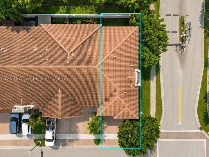 Property Photo:  678 NE 33rd Ter  FL 33033 