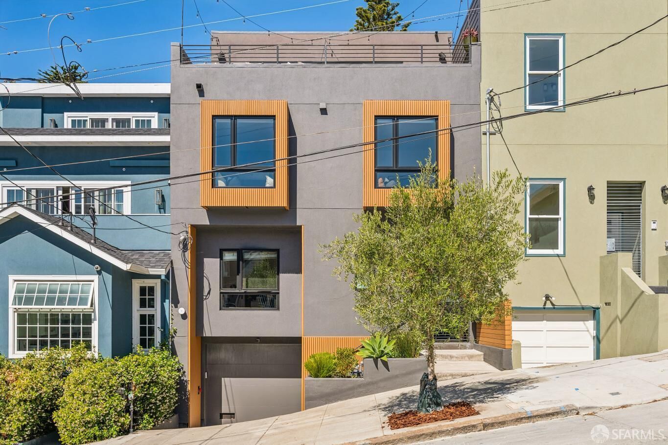 Property Photo:  815 Lyon Street B  CA 94115 
