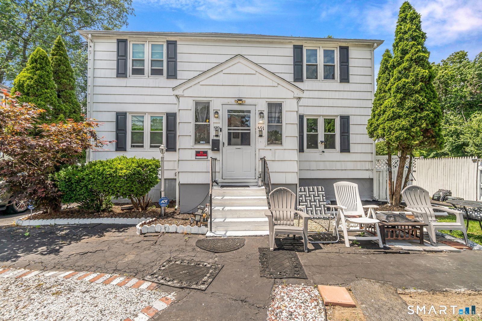 Property Photo:  591 Pearl Harbor Street  CT 06610 