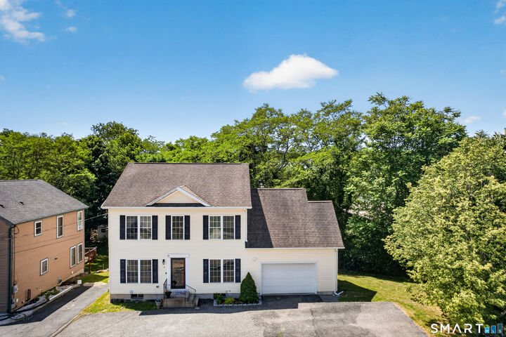 Property Photo:  5 Grove Avenue  CT 06340 