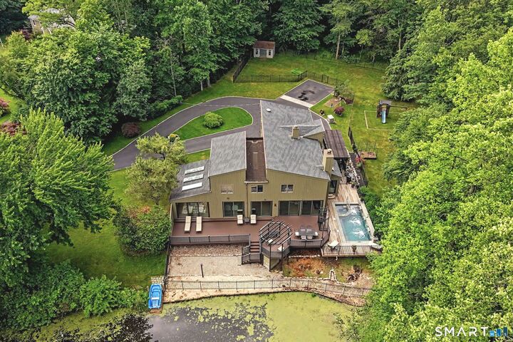 Property Photo: 196 Echo Hill Drive CT 06903
