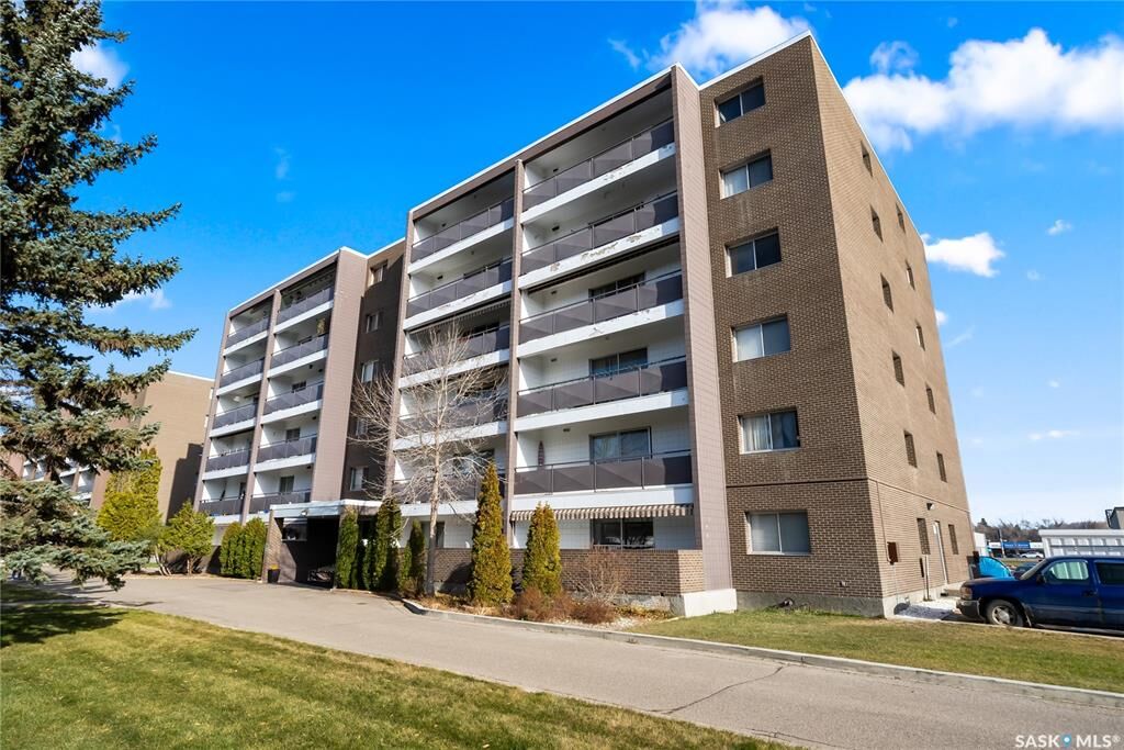 Property Photo:  4615 Rae Street 304  SK S4S 3B2 