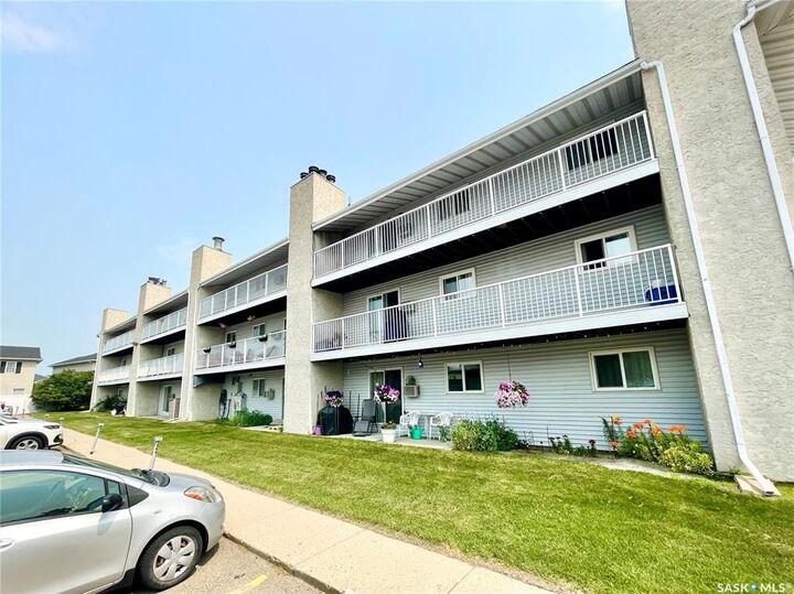 Property Photo: 2406 Heseltine Road 505 SK S4V 1N9