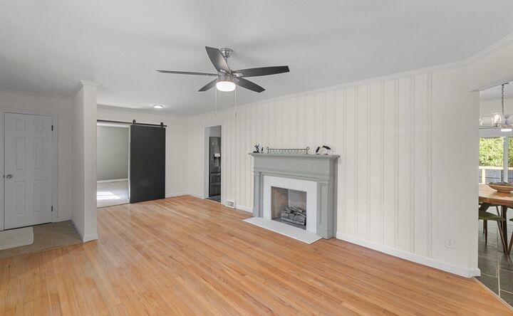 Property Photo: 1704 Choctaw Street AL 36303