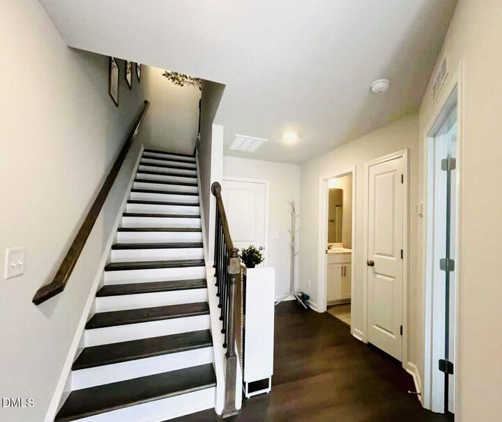 Property Photo: 523 Deercroft Drive NC 27539