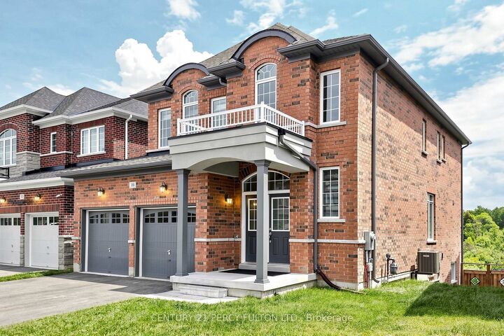 Property Photo: 166 Ferragine Crescent ON L3Z 4K1