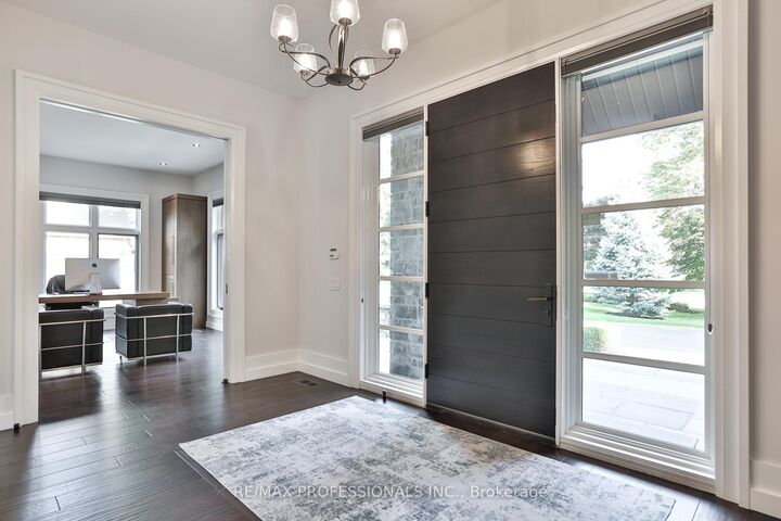 Property Photo:  262 Maple Grove Drive  ON L6J 4V5 