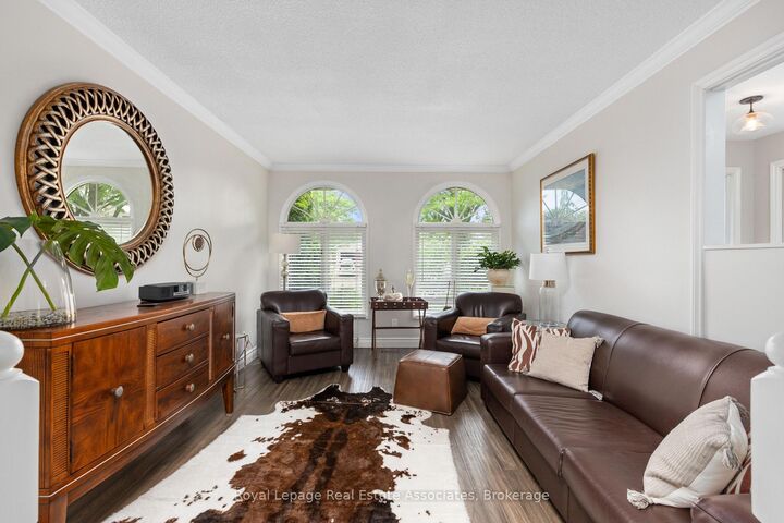 Property Photo: 537 Mathewman Crescent ON L7L 5S6