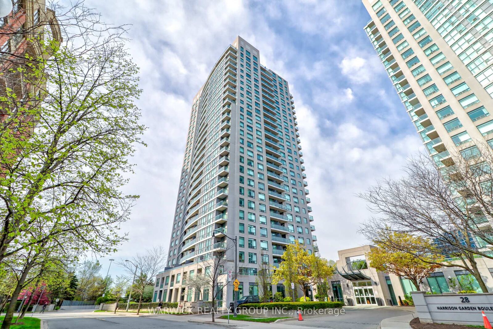 Property Photo: 30 Harrison Garden Boulevard 903 ON M2N 7A9