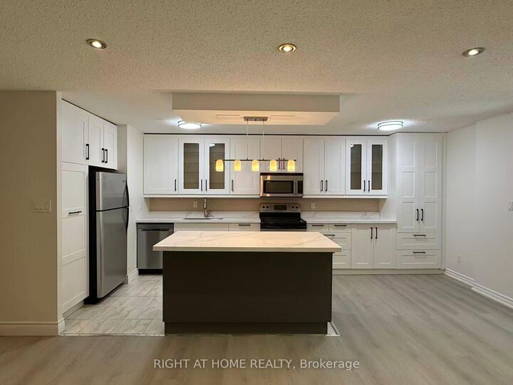 3025 The Credit Woodlands Drive 109 — photo 1