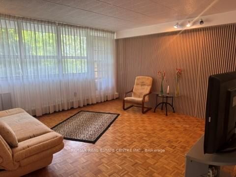 Property Photo:  3625 Lake Shore Boulevard W 407  ON M8W 4W2 