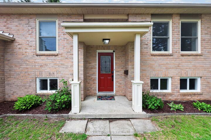 Photo de la propriété: 36 McCarthy Crescent ON L3W 0J6
