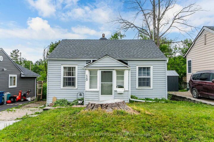 10 Argyle Avenue — photo 1