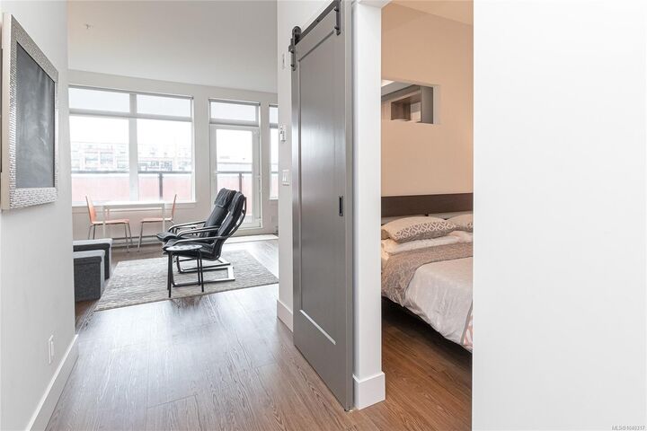 Property Photo:  515 Chatham St #321  BC V8T 0C8 