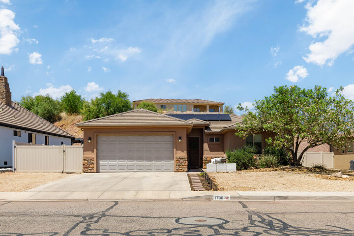 Property Photo: 1736 W 680 S UT 84770