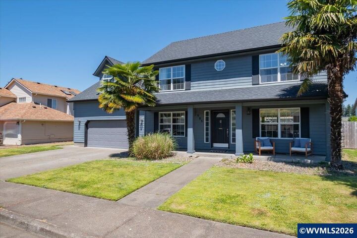 Property Photo: 985 Ridgepoint St NE OR 97303